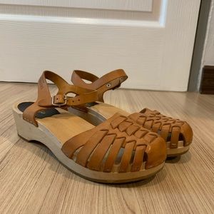Swedish Hasbeens clogs